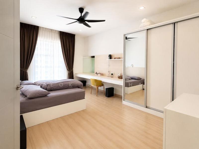 Condominium for Sale at X2 Residency - Geok Bee Chan - Bedroom - PropertyGuru.com.my
