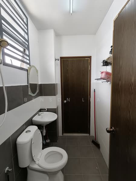 2-storey Terraced House for Rent in Puncak Alam (Selangor) - Benson Lian - Bathroom - PropertyGuru.com.my
