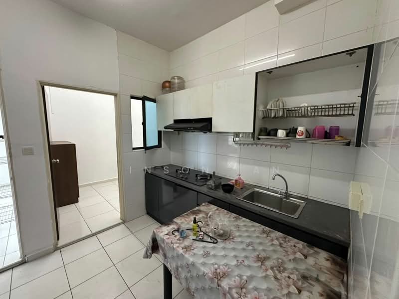Servis Apartment untuk Dijual di Sky Gardens Residences - Winson Tan - PropertyGuru.com.my