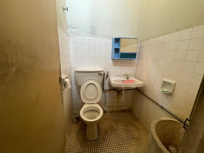 Rumah Teres 2 Tingkat untuk Dijual di Cheras (Kuala Lumpur) - Joly Liew - Bathroom - PropertyGuru.com.my