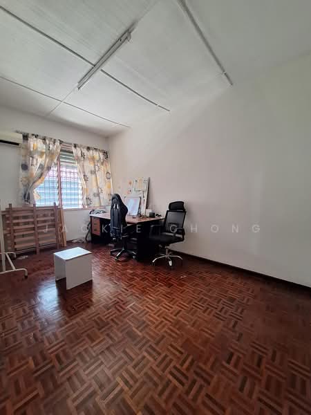 2-storey Terraced House for Sale in Taman Overseas Union (Taman Oug) (Jalan Klang Lama (Old Klang Road)) - Jackie Chong - Study - PropertyGuru.com.my