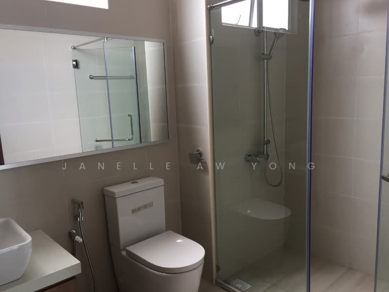 Servis Apartment untuk Disewa di Grandview 360 - Janelle Aw Yong - Bathroom - PropertyGuru.com.my