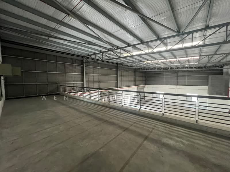 Warehouse for Rent in Eco Business Park 2 Senai (Senai) - Wen Chung Ling - Interior - PropertyGuru.com.my