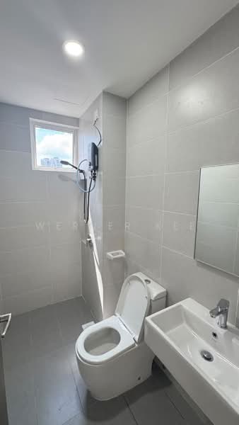 Servis Apartment untuk Disewa di TRELLIS RESIDENCES - Werner Kee - Bathroom - PropertyGuru.com.my