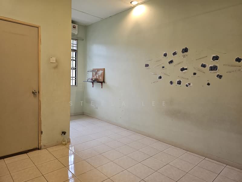 Rumah Teres 2 Tingkat untuk Dijual di Sungai Long (Bandar Sungai Long) - Stella Lee - Interior - PropertyGuru.com.my