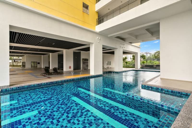 Service Residence for Rent at SetiaWalk - Yi Jun - Pool - PropertyGuru.com.my