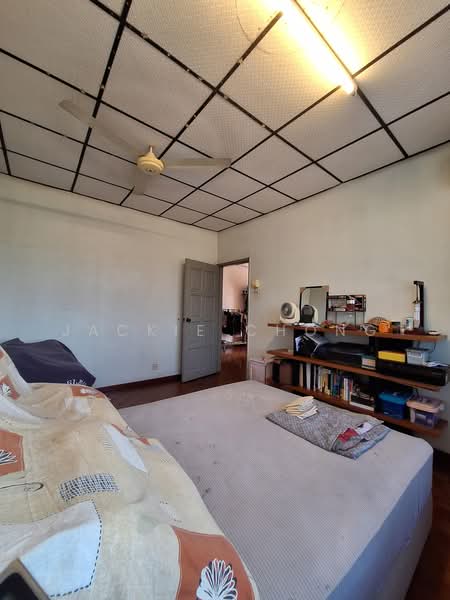 Rumah Berkembar untuk Dijual di Taman Overseas Union (Taman Oug) (Jalan Klang Lama (Old Klang Road)) - Jackie Chong - Bedroom - PropertyGuru.com.my