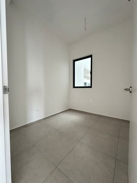 Service Residence for Sale at OUG Parklane - KS Chia - Interior - PropertyGuru.com.my