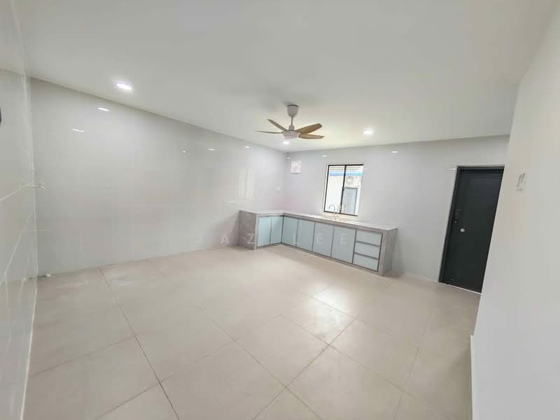 1-storey Terraced House for Sale in Taman Perling (Perling) - Jaz Lee - PropertyGuru.com.my