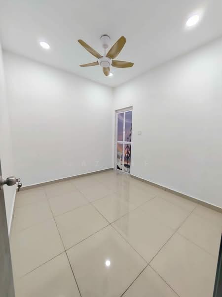 1-storey Terraced House for Sale in Taman Perling (Perling) - Jaz Lee - PropertyGuru.com.my