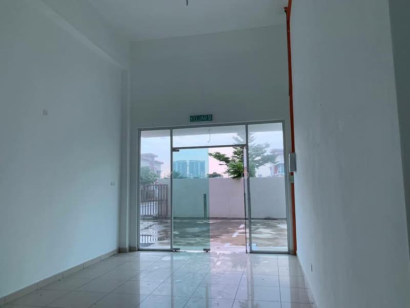 Factory for Sale in Kawasan Perindustrian Tiong Nam (Tebrau) - SY Ngo - Entrance - PropertyGuru.com.my