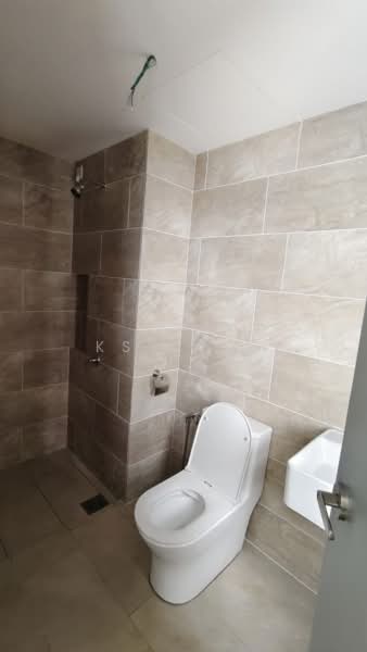 Service Residence for Sale at M Arisa - KS Chia - Bathroom - PropertyGuru.com.my