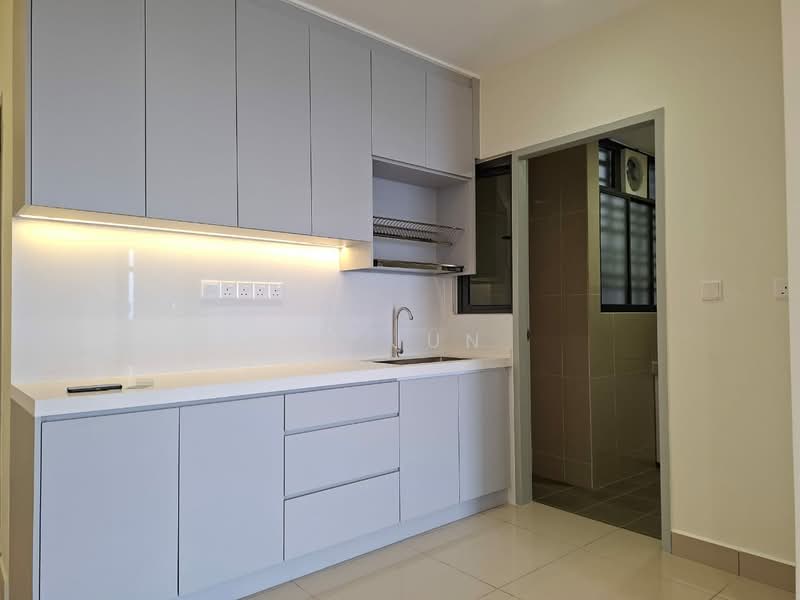 Service Residence for Rent at MIRA at Shorea Park - Yi Jun - Kitchen - PropertyGuru.com.my
