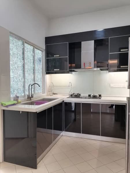 Kondominium untuk Disewa di Desa Impiana - Yi Jun - Kitchen - PropertyGuru.com.my