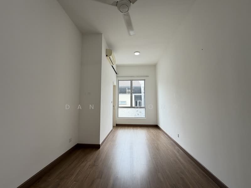 Rumah Teres 2 Tingkat untuk Dijual di Kota Emerald (Rawang) - Danny Wong - PropertyGuru.com.my