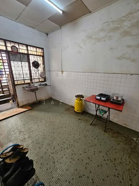 1-storey Terraced House for Sale in Taman Pelangi (Johor Bahru) - Jaz Lee - PropertyGuru.com.my