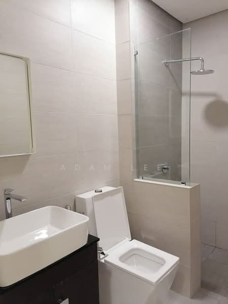 Servis Apartment untuk Dijual di The Annex - Adam Lee - Bathroom - PropertyGuru.com.my