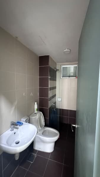 Servis Apartment untuk Disewa di One Sentral Serviced Residence - Kai Jing - Bathroom - PropertyGuru.com.my