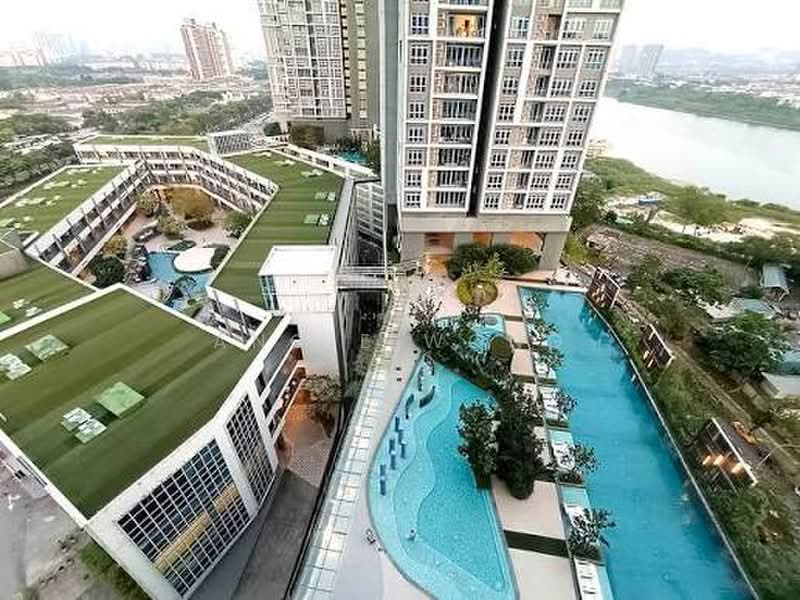 Servis Apartment untuk Dijual di Aurora Tower @ Eco Sky - Angie Wong - Pool - PropertyGuru.com.my