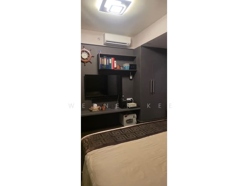 Pangsapuri untuk Dijual di Almas - Werner Kee - Bedroom - PropertyGuru.com.my