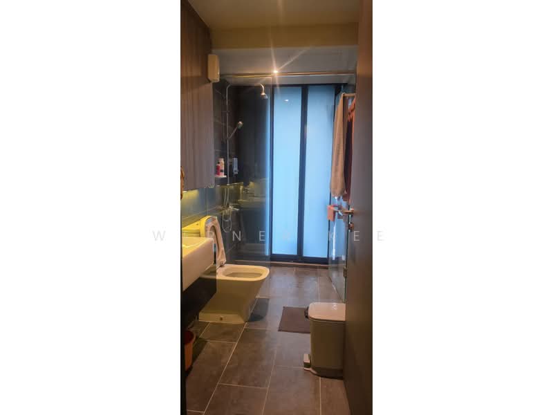 Pangsapuri untuk Dijual di Almas - Werner Kee - Bathroom - PropertyGuru.com.my