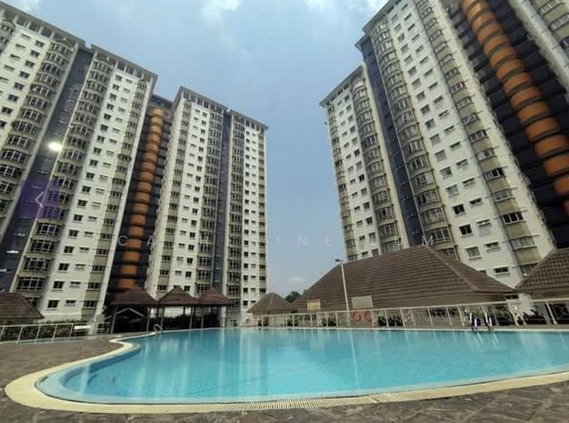 Kondominium untuk Dijual di Endah Regal Condominium - Catherine Lum - Exterior - PropertyGuru.com.my