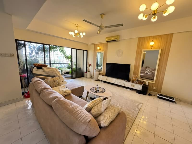 Kondominium untuk Dijual di Antah Tower - Kenneth Low - Living Room - PropertyGuru.com.my