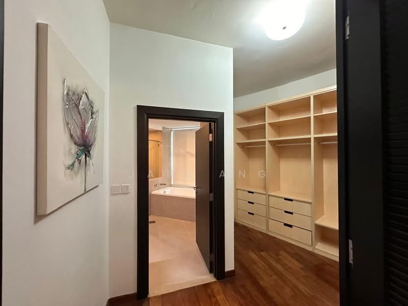 Condominium for Rent at Gurney Paragon - Jane Ang - Bathroom - PropertyGuru.com.my