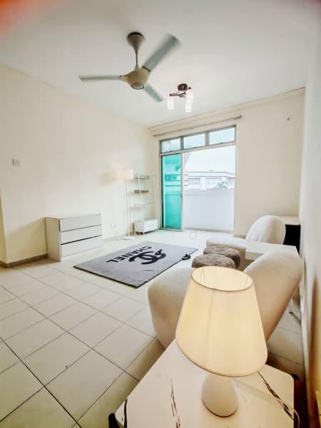 Pangsapuri untuk Dijual di Lake View Suites - Joan Tong - PropertyGuru.com.my