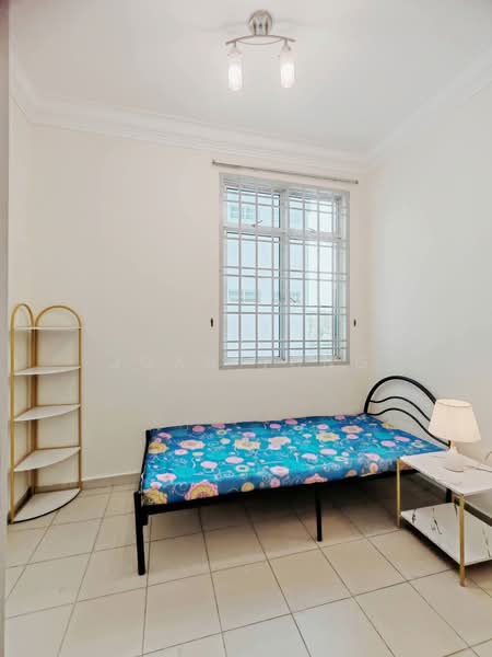 Pangsapuri untuk Dijual di Lake View Suites - Joan Tong - PropertyGuru.com.my