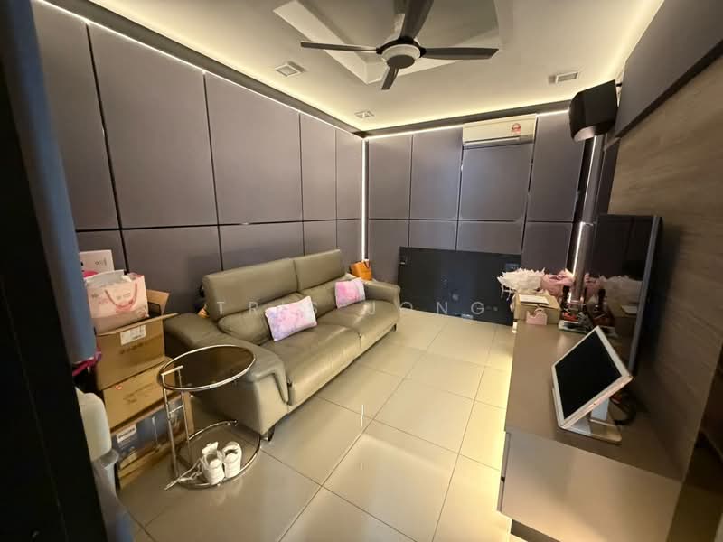 2-storey Terraced House for Sale in M Residence (Rawang) - Tris Jong - Living Room - PropertyGuru.com.my