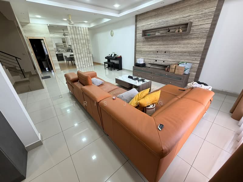 2-storey Terraced House for Sale in M Residence (Rawang) - Tris Jong - Living Room - PropertyGuru.com.my