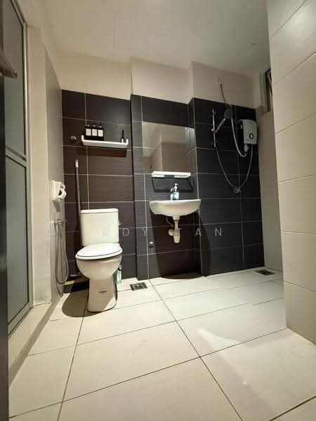 Pangsapuri untuk Dijual di Midori Green (Pangsapuri Hijauan) - Eddy Tan - Bathroom - PropertyGuru.com.my