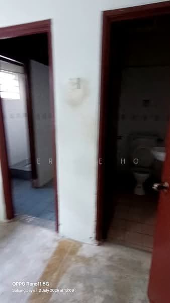 Shop / Office for Rent in Usj 1 (Subang Jaya) - Terence Ho - Bathroom - PropertyGuru.com.my