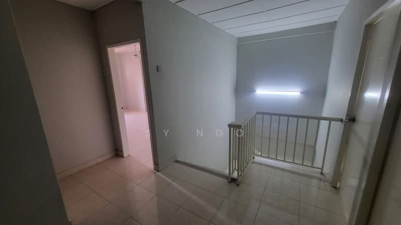 Rumah Teres 2 Tingkat untuk Dijual di Taman Putri (Kulai) - SY Ngo - Corridor - PropertyGuru.com.my