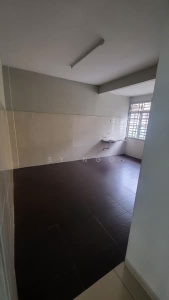 Rumah Teres 2 Tingkat untuk Dijual di Taman Putri (Kulai) - SY Ngo - Kitchen - PropertyGuru.com.my