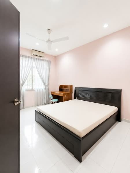 Semi-Detached House for Sale in Taman Seri Cendana (Juru) - Jie Ying - Bedroom - PropertyGuru.com.my