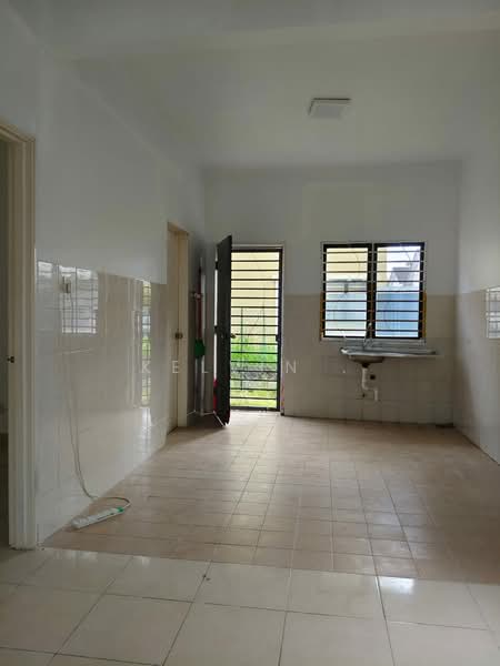 Rumah Teres 2-Tingkat untuk Dijual di Saujana Rawang (Rawang) - Kelvin . - Kitchen - PropertyGuru.com.my