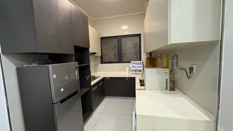 Condominium for Sale at Amberside @ Country Garden Danga Bay - Alvin Seah - Kitchen - PropertyGuru.com.my