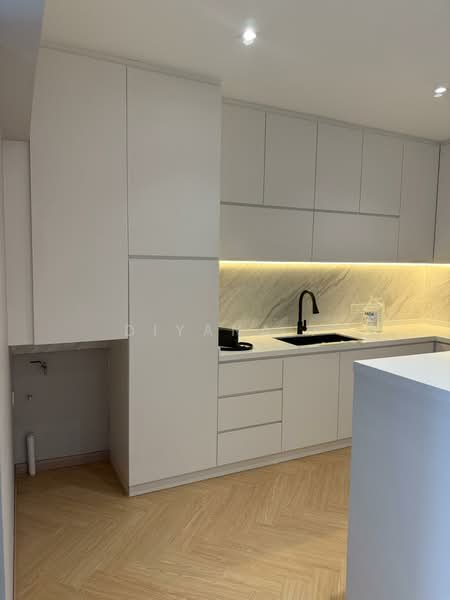 Townhouse for Sale in Taman Sri Hartamas (Sri Hartamas) - Diyana . - Kitchen - PropertyGuru.com.my