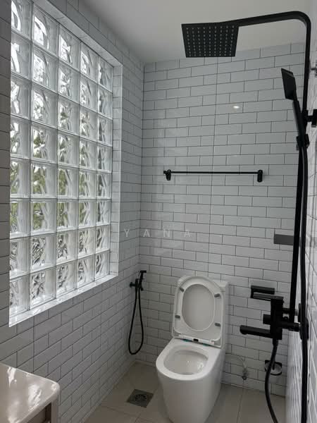 Townhouse for Sale in Taman Sri Hartamas (Sri Hartamas) - Diyana . - Bathroom - PropertyGuru.com.my