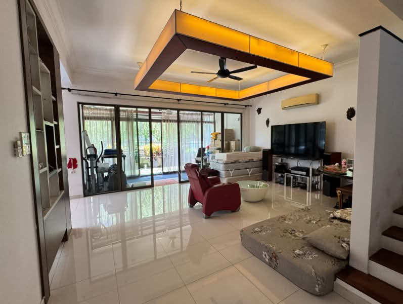 Rumah Berkembar untuk Disewa di Jade Hills (Kajang) - Tony YY - Living Room - PropertyGuru.com.my