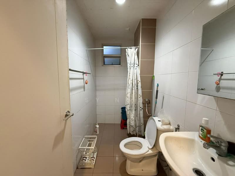 Kondominium untuk Dijual di Fairway Suites - SY Ngo - Bathroom - PropertyGuru.com.my