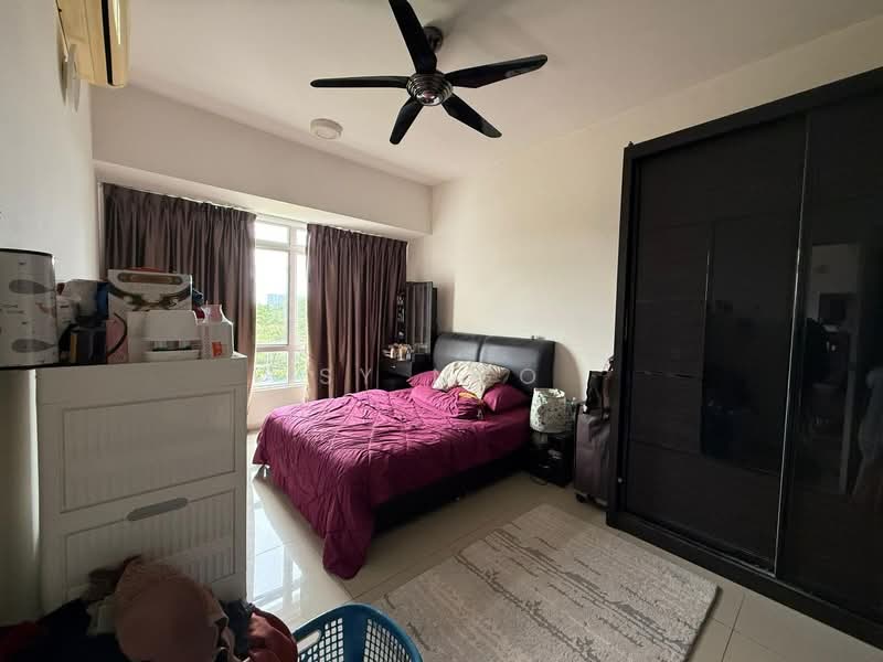 Kondominium untuk Dijual di Fairway Suites - SY Ngo - Bedroom - PropertyGuru.com.my