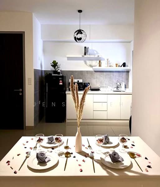 Servis Apartment untuk Disewa di MKH Boulevard II - Jenson Teh - Kitchen - PropertyGuru.com.my