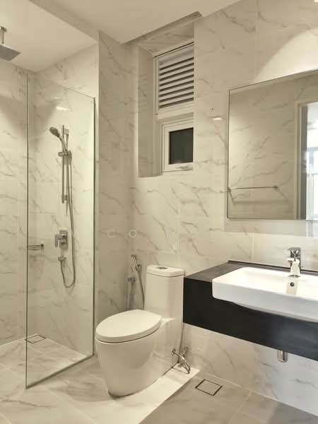 Servis Apartment untuk Disewa di Met 1 Residences - Mico Wong - Bathroom - PropertyGuru.com.my
