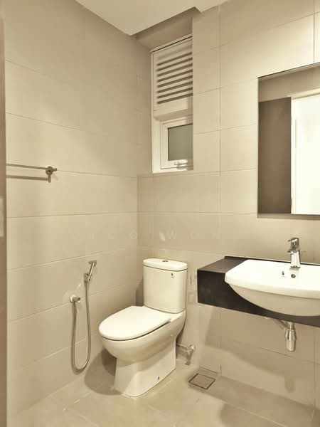 Servis Apartment untuk Disewa di Met 1 Residences - Mico Wong - Bathroom - PropertyGuru.com.my