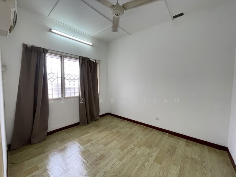 Terraced House for Rent in Usj 2 (Subang Jaya) - Aziz Abdullah - PropertyGuru.com.my