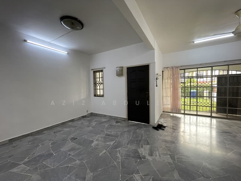 Terraced House for Rent in Usj 2 (Subang Jaya) - Aziz Abdullah - PropertyGuru.com.my