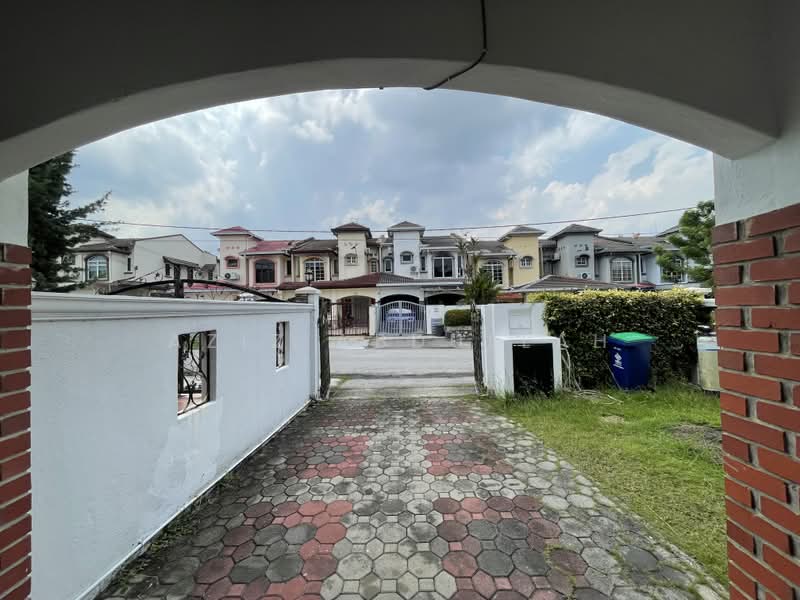 Terraced House for Rent in Usj 2 (Subang Jaya) - Aziz Abdullah - PropertyGuru.com.my